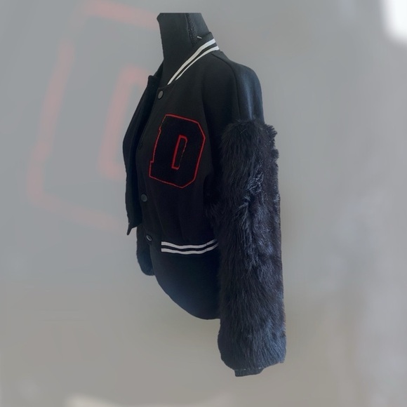 Faux Fur Sleeve Letterman Varsity Baseball Bomber Jacket Cropped Small Black - Picture 12 of 15